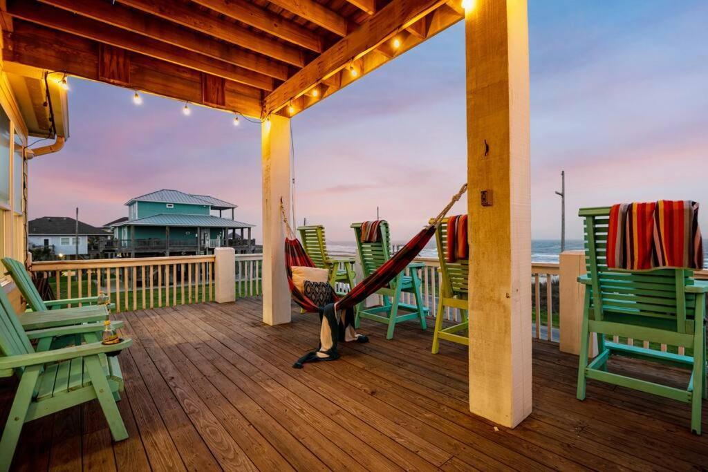 Beachfront*Spectacular View*4 Bd*Sleeps 14 Villa Bolivar Peninsula Bagian luar foto